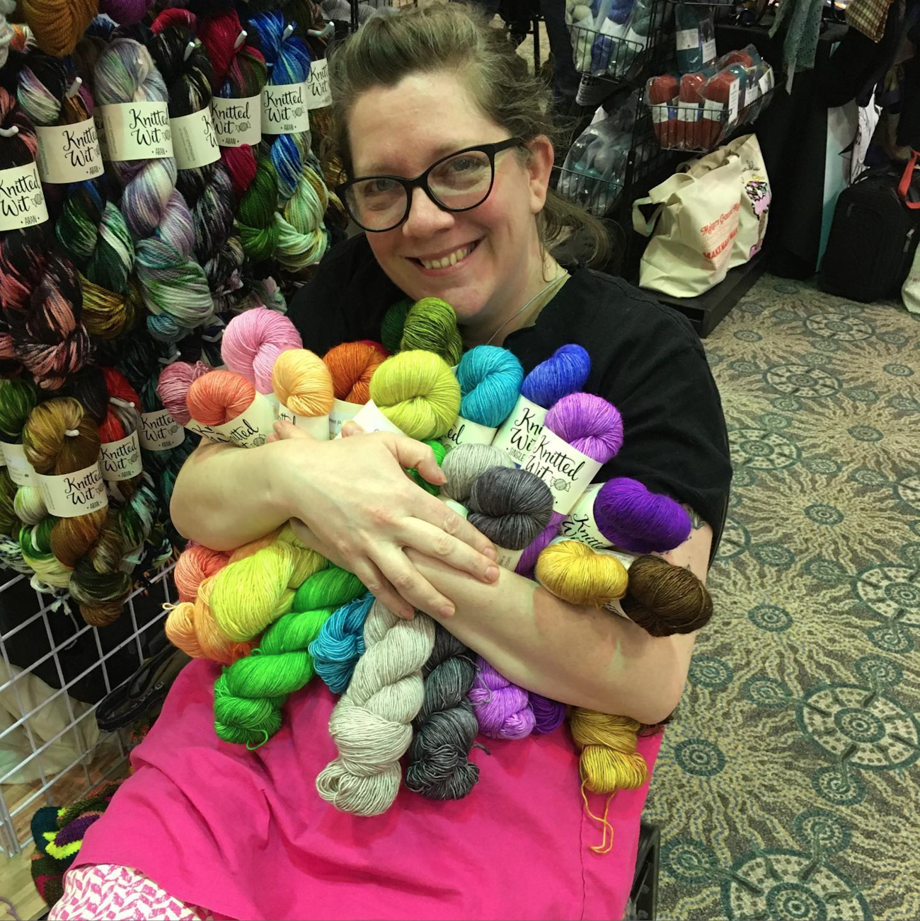 Abstract Fiber Knitted Wit