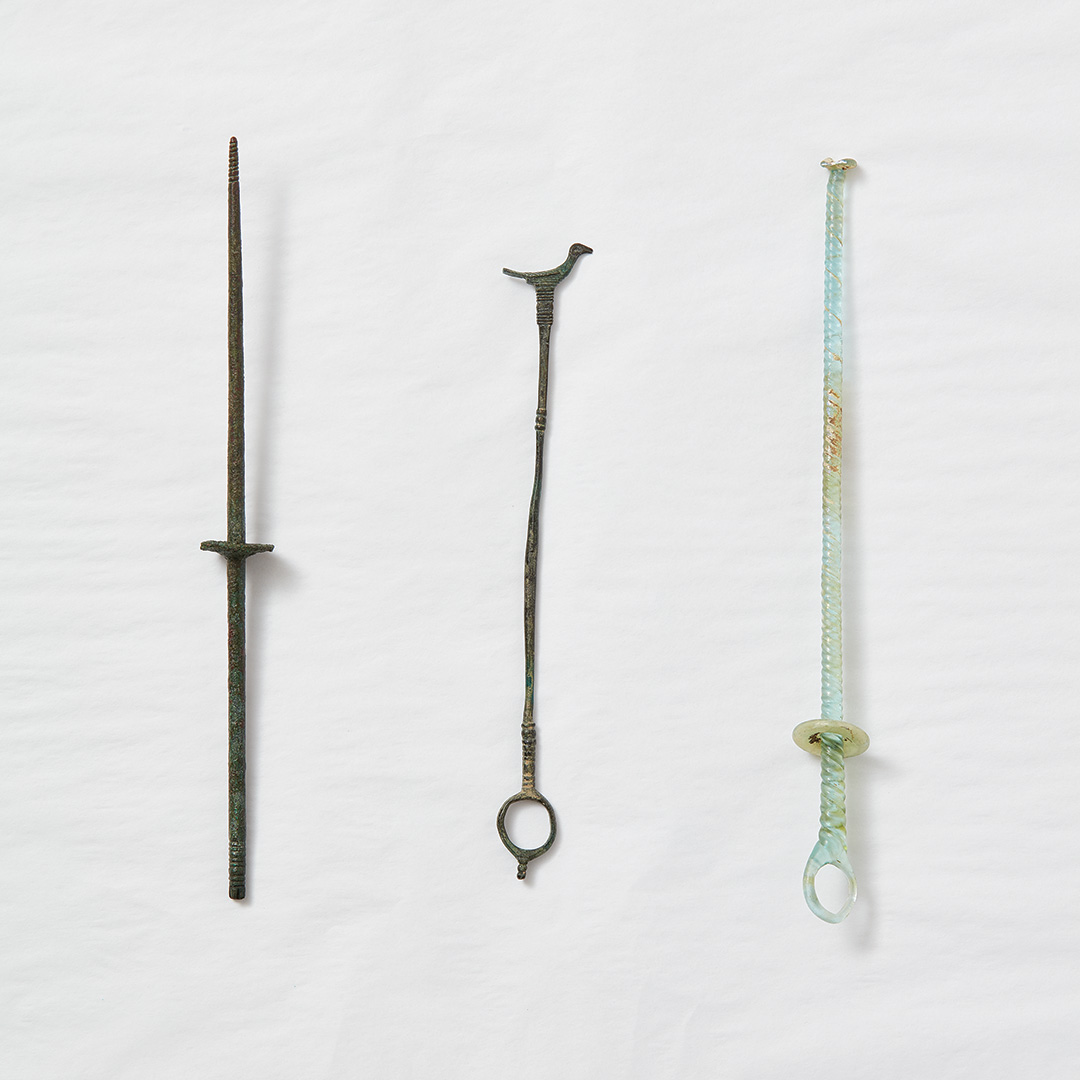 02-Distaff