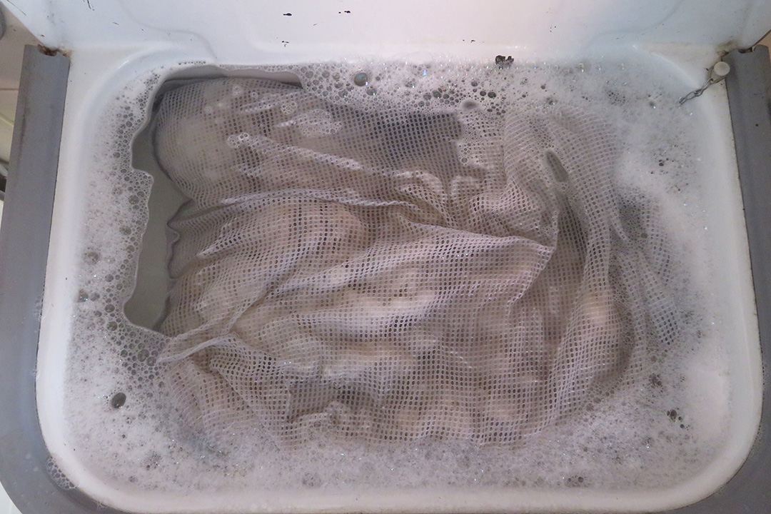 WASHING-BATH