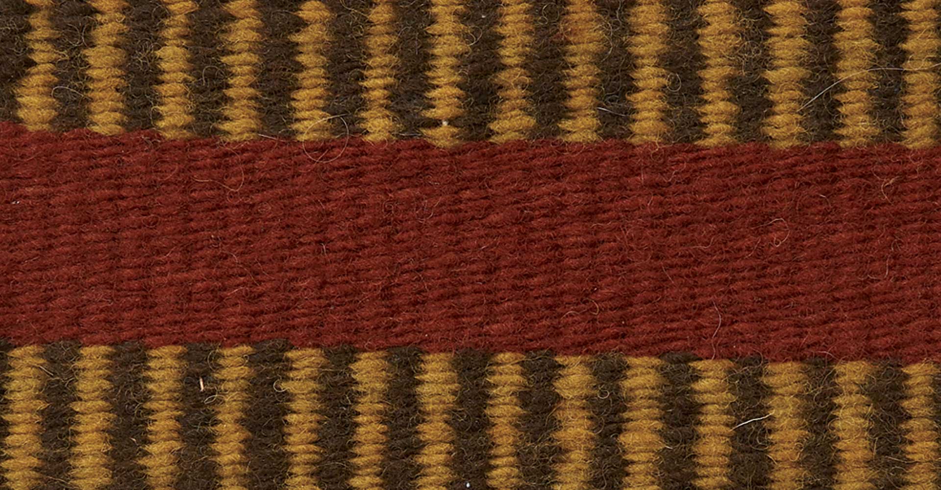 yarn-lab-enchanting-churro-2