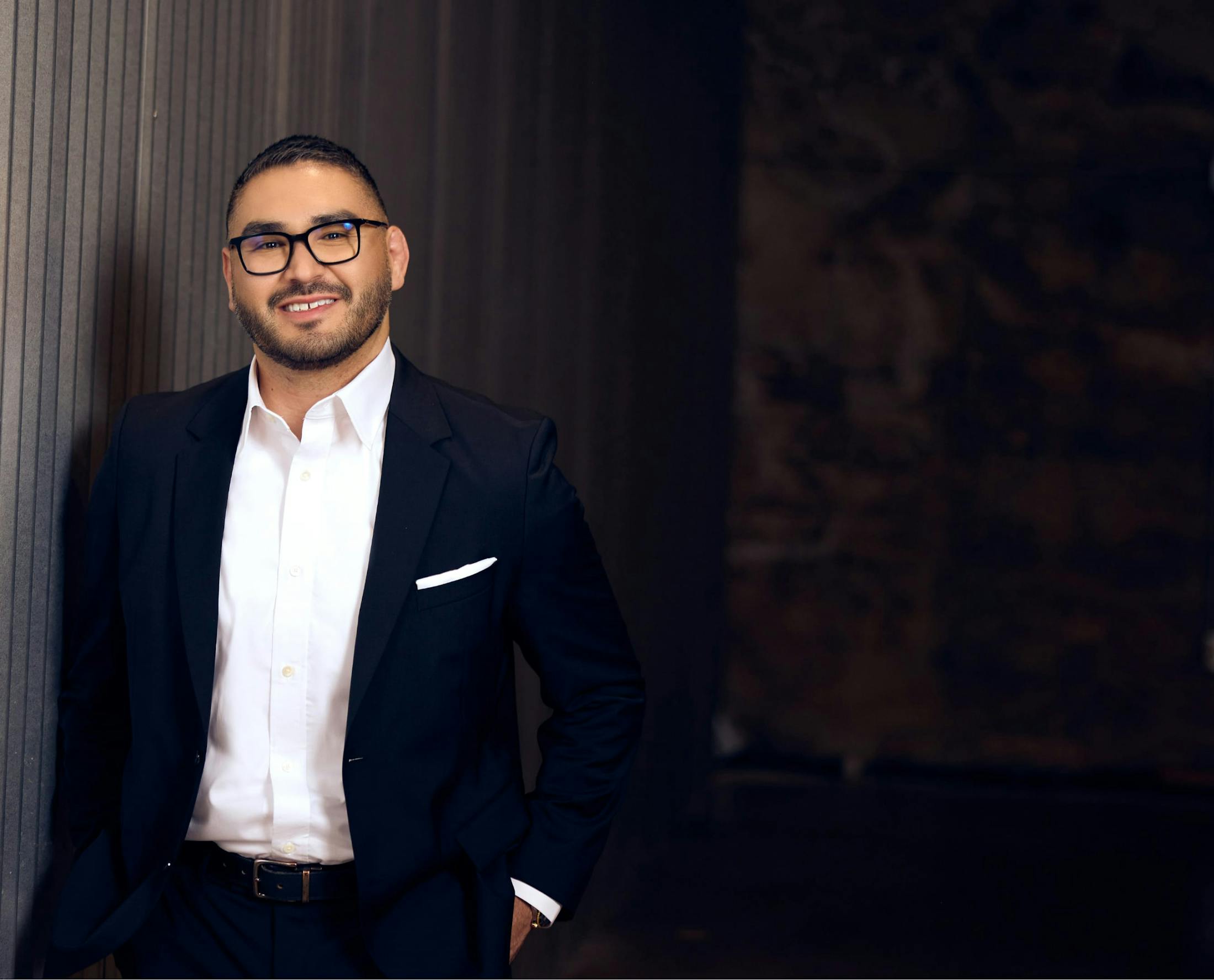 Picture of Steven Sachs standing