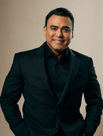 Picture of staff member Javier Espinoza