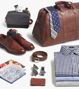 Businessmen comfortable outfits for travel