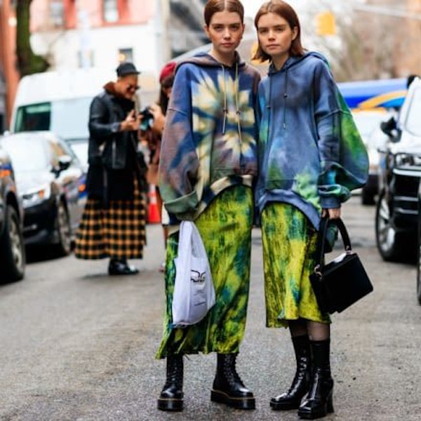 The trend of street style: clothing in the technique of tie-dye 