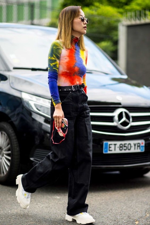 The trend of street style: clothing in the technique of tie-dye 