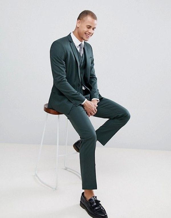 4 Suit Colors every man should consider trying