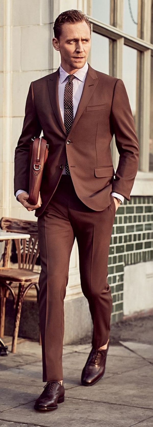 4 Suit Colors every man should consider trying