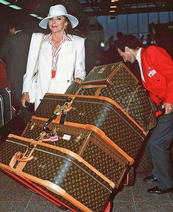 celebrity louis vuitton luggage