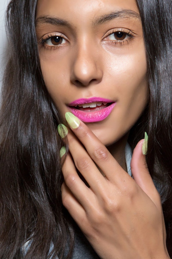 5 Summer 2019 Nail Trends to try out