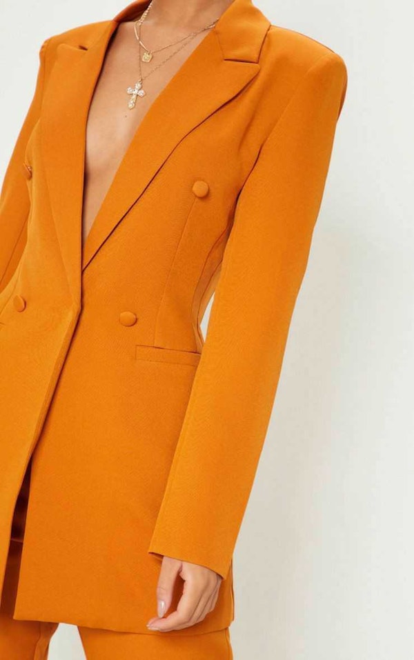  Fitted blazer dresses - the powerful trend from the Cruise season