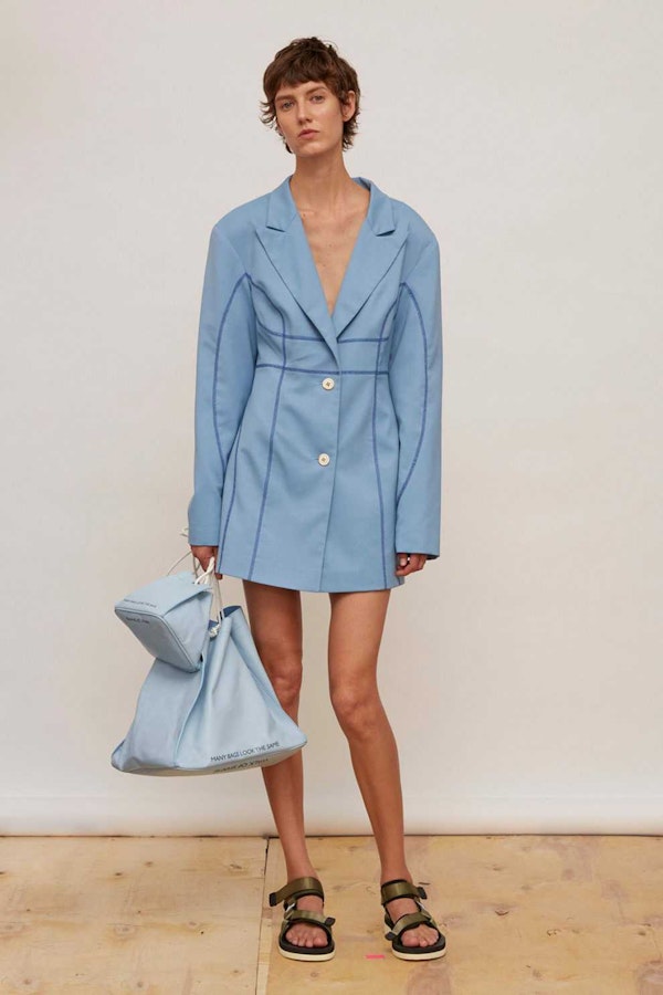  Fitted blazer dresses - the powerful trend from the Cruise season