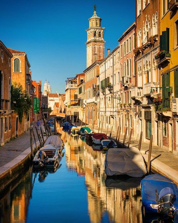 Shopping in venice Shopping in Venice