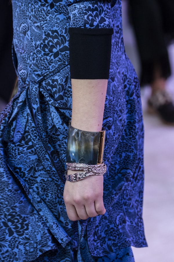 Autumn trend: massive bracelets