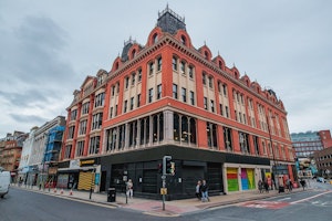  Shopping tips for Manchester
