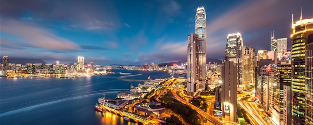 Exclusive fashion tour with your own stylist in Hong Kong