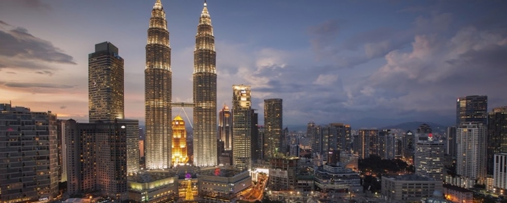 Exclusive fashion tour with your own stylist in Kuala Lumpur