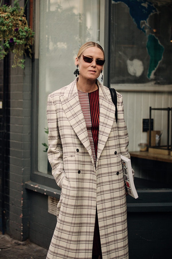 What to combine with checkered jackets this Fall