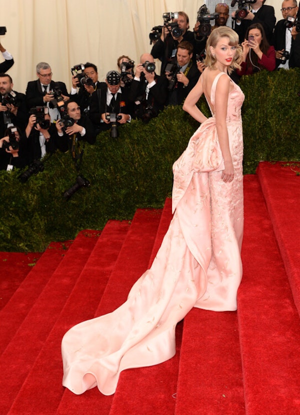 Celebrities wear Oscar de la Renta 