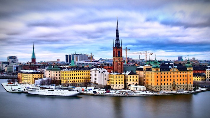 Luxury shopping tour with your own stylist in Stockholm