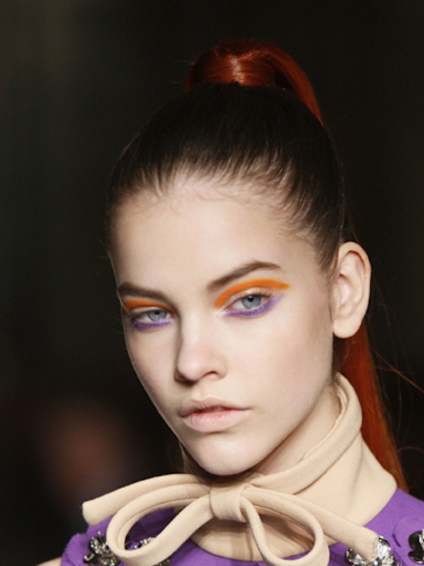 The  rules of bright makeup