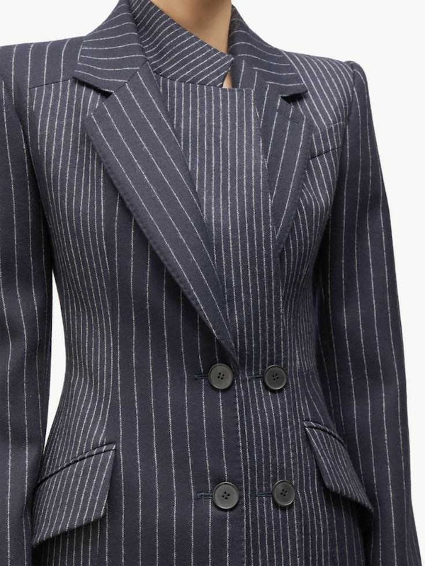 How women started wearing men's suits