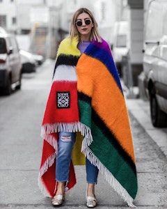 The most fashionable scarves this winter and how to wear them