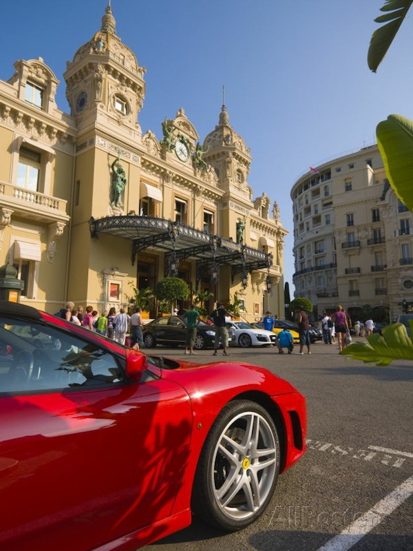 5 places in Monaco, where fashionistas live, have lunch and shop