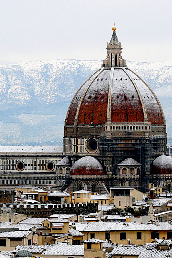 Gucci's private shopping day in Florence with a personal stylist