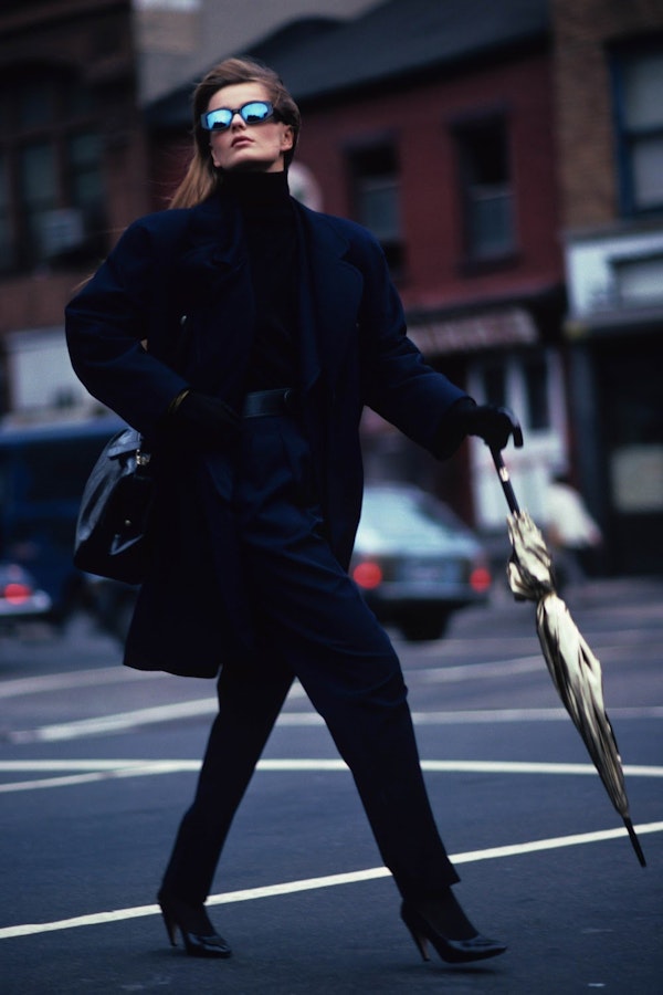 How to dress in the winter style of the 1980s