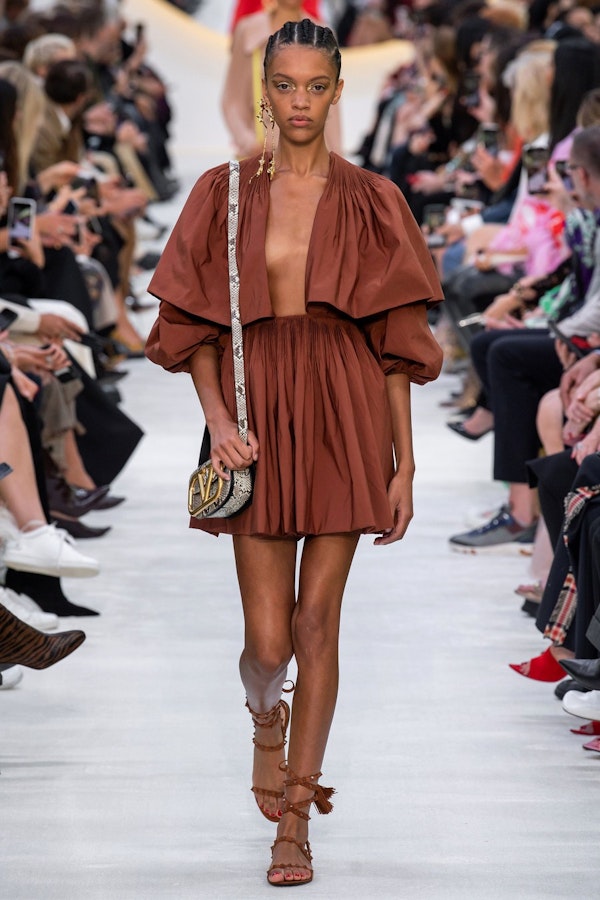 Terracotta - a bright trend of the spring-summer 2020 season 