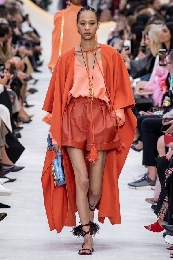 Terracotta - a bright trend of the spring-summer 2020 season 