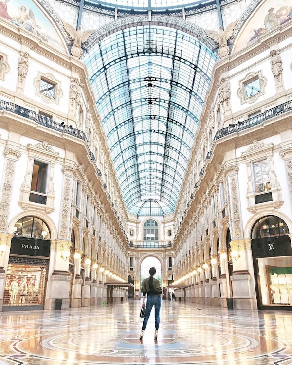 Milan travel guide from fashion influencers: favorite places for shopping and breakfast 