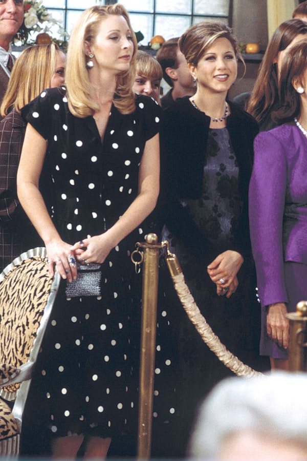 Timeless: Outfits of the main characters from the series "Friends", which are again in fashion 
