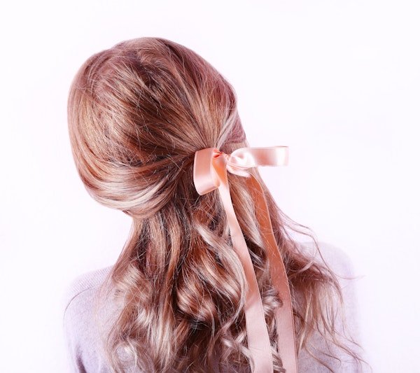 Fashionable hairstyles from the runway, that are easy to replicate at home
