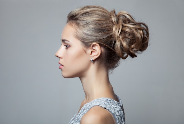 Fashionable hairstyles from the runway, that are easy to replicate at home