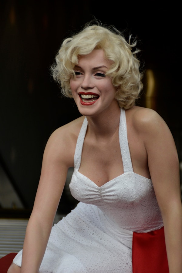 Skin сare methods by Marilyn Monroe