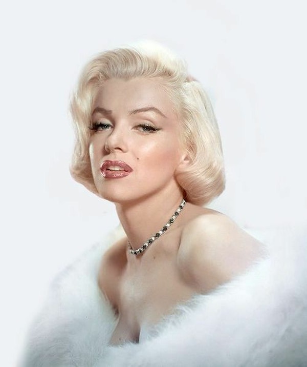 Skin сare methods by Marilyn Monroe