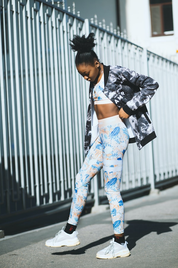 5 Tips on how to style your workout clothes outside gym!