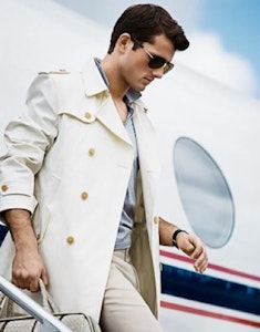 How to dress for luxury travel