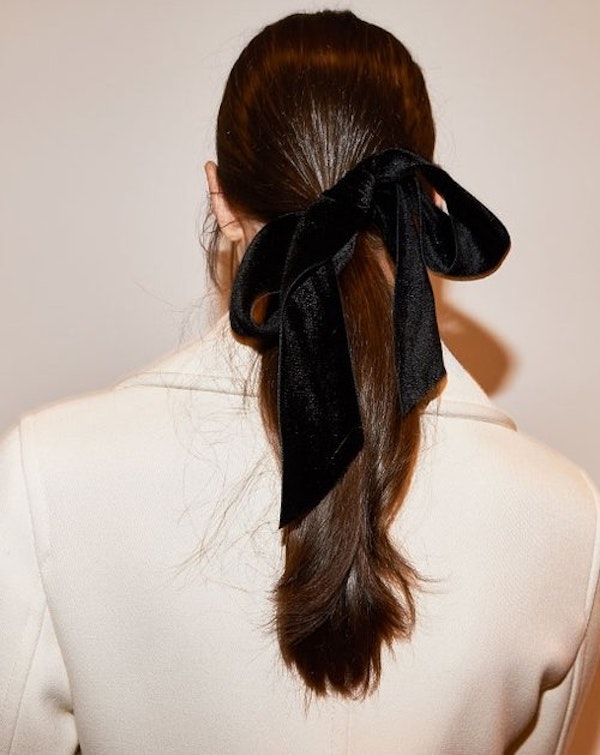 Hairstyles to Try for Christmas and New Year 