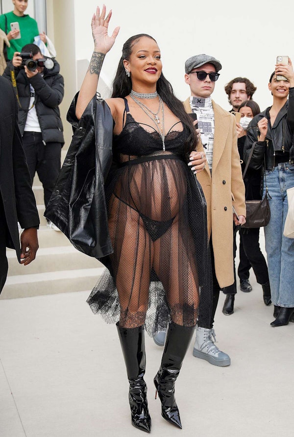 Black is the new black: Paris Fashion Week 2022