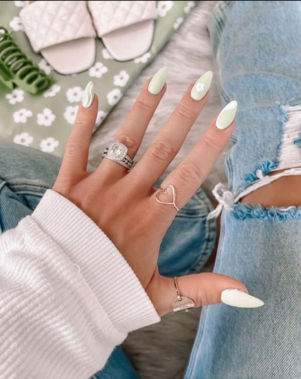 The 10 Best Nail Trends We're Loving for Summer 2022