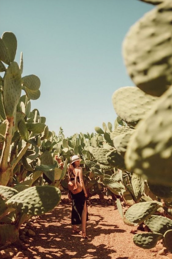 How to dress in Africa? 