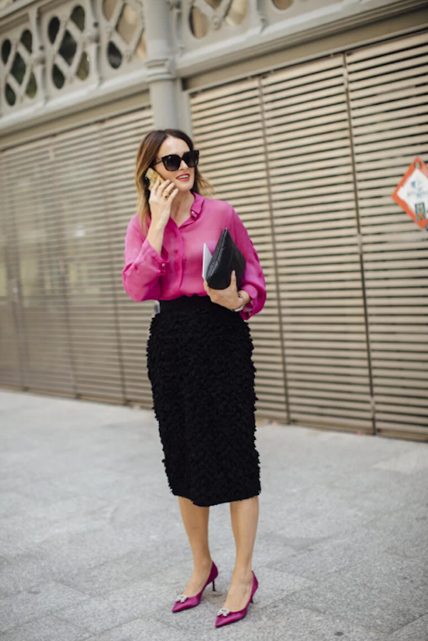 The pencil skirt: 5 looks to pair it with elegance and a dash of originality