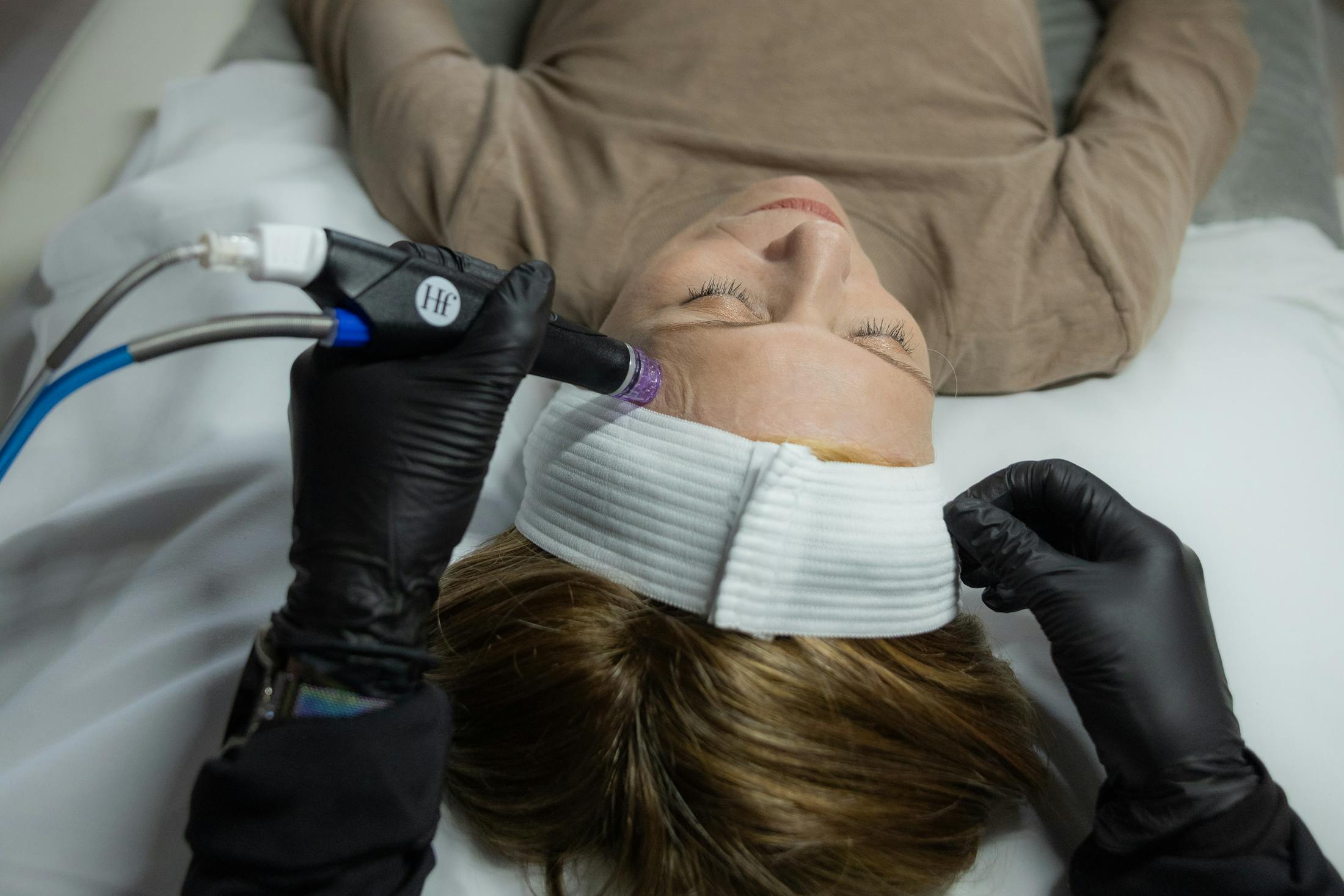 Women receiving Hydrafacial treatment