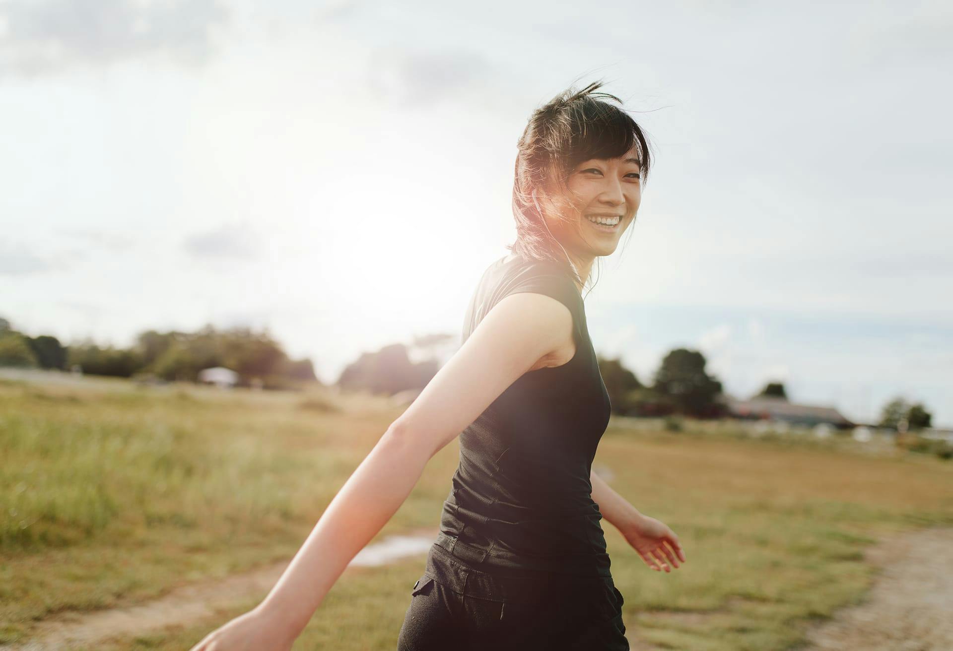 woman hiking after medical weight loss in St. Pete