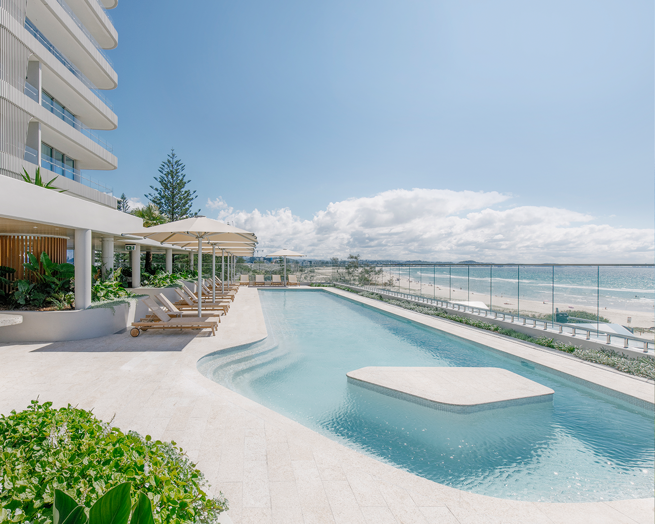 The Kirra Point Holiday Apartment Experience