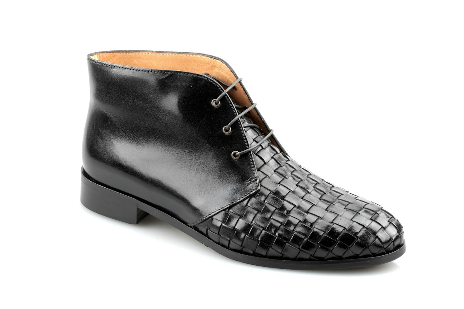 Bibi scarpa allacciata polacchina Lepori collezione donna colore nero. Scarpa vista di profilo