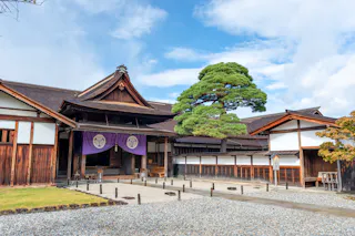 Takayama Jinya
