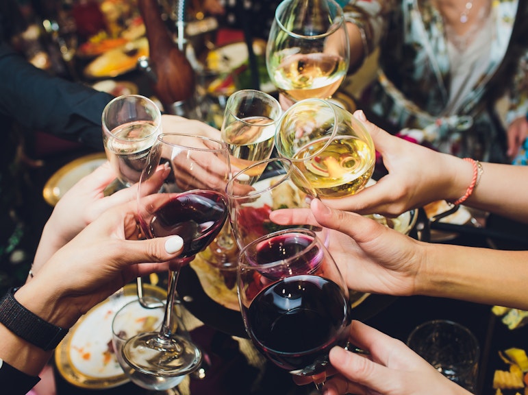 시부야의 바 문화를 탐험하세요: 최고의 가이드 바 투어